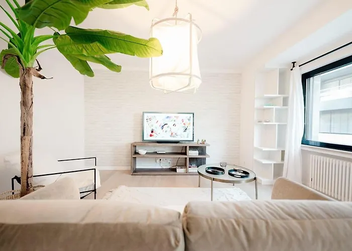 Central Belair Hideaway To Explore & Unwind